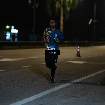 Runner Photo 5900737
