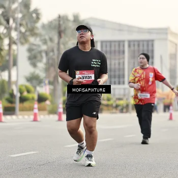 Runner Photo 5900746