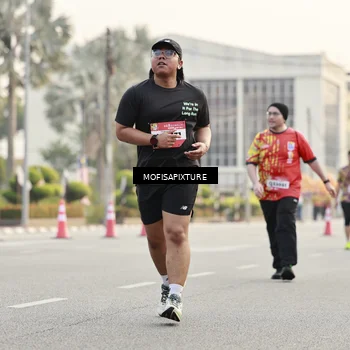 Runner Photo 5900748