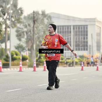 Runner Photo 5900749
