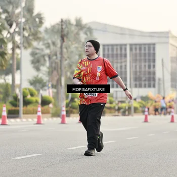 Runner Photo 5900764