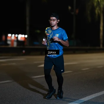 Runner Photo 5900791