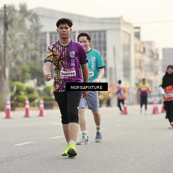 Runner Photo 5900807