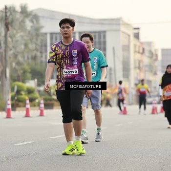 Runner Photo 5900815