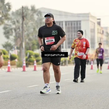 Runner Photo 5900826