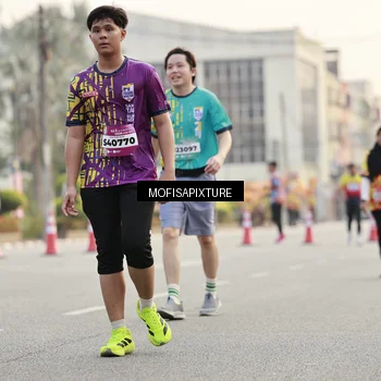 Runner Photo 5900838