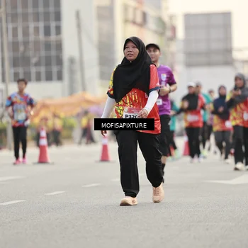 Runner Photo 5900855