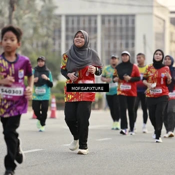 Runner Photo 5900856