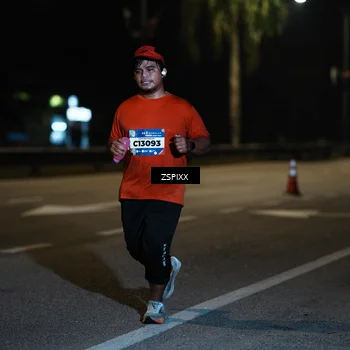 Runner Photo 5900867