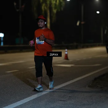 Runner Photo 5900878
