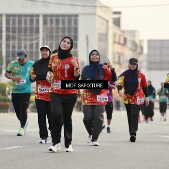 Runner Photo 5900885