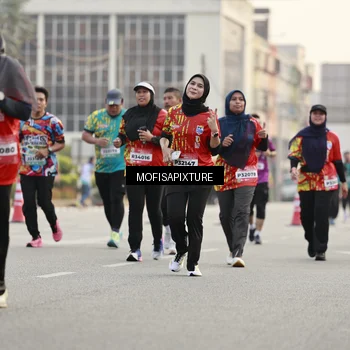 Runner Photo 5900886