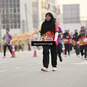 Runner Photo 5900889