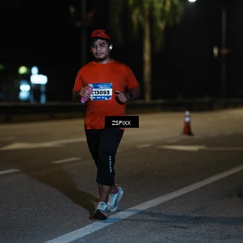 Runner Photo 5900901