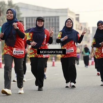 Runner Photo 5900947