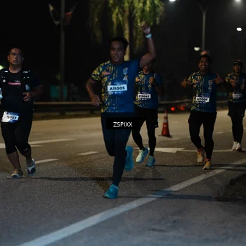 Runner Photo 5900958
