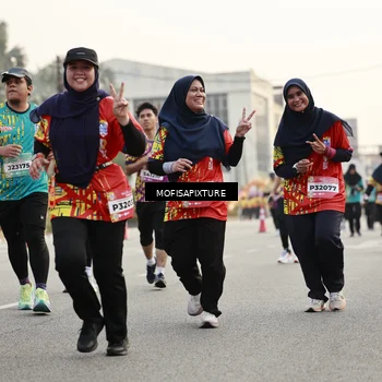 Runner Photo 5900975