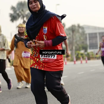 Runner Photo 5900990