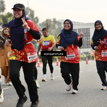 Runner Photo 5900993