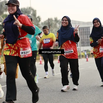 Runner Photo 5900998
