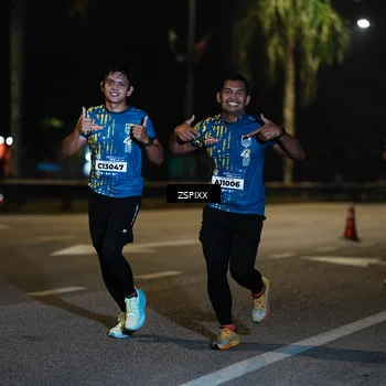 Runner Photo 5901010