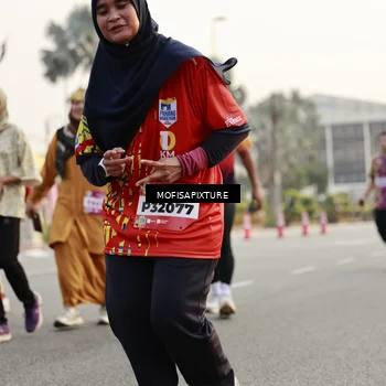 Runner Photo 5901011