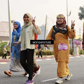 Runner Photo 5901024