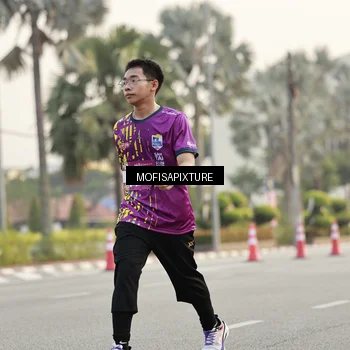 Runner Photo 5901025