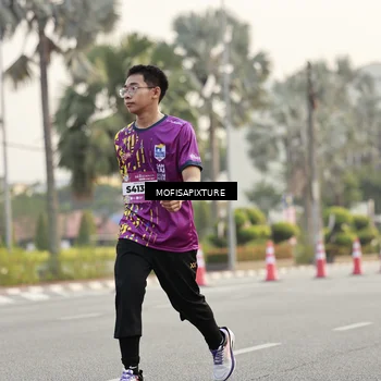 Runner Photo 5901032