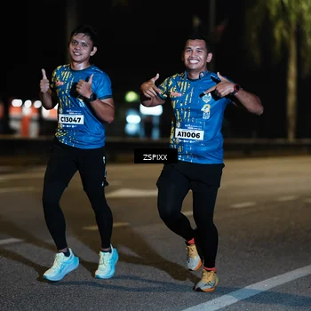 Runner Photo 5901035