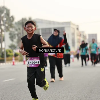 Runner Photo 5901075