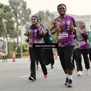 Runner Photo 5901108
