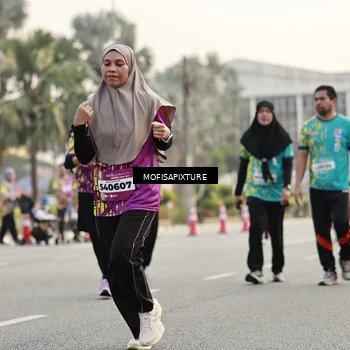 Runner Photo 5901145