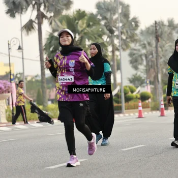 Runner Photo 5901154