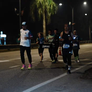 Runner Photo 5901243