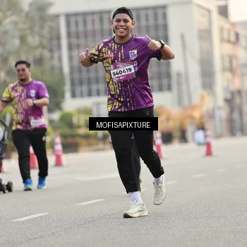 Runner Photo 5901280