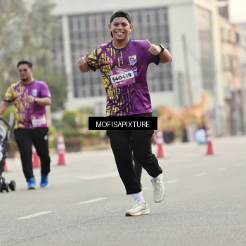 Runner Photo 5901284