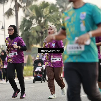 Runner Photo 5901293