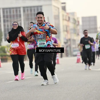 Runner Photo 5901360