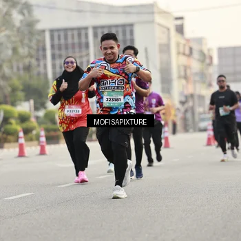 Runner Photo 5901372