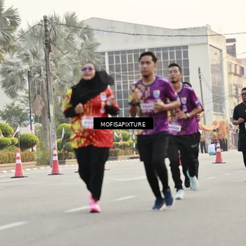 Runner Photo 5901390