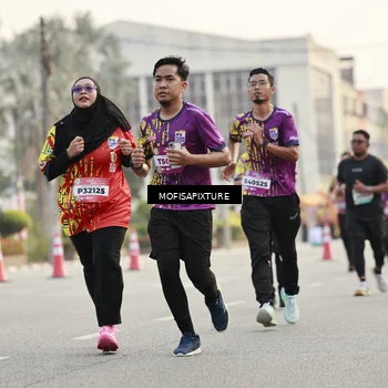 Runner Photo 5901398