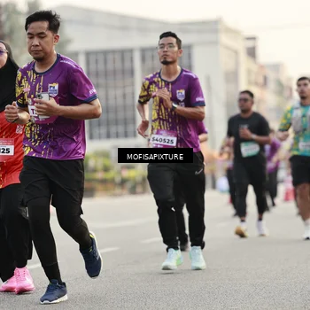 Runner Photo 5901410