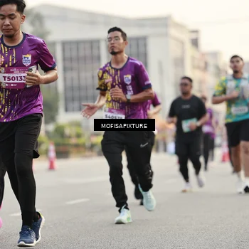 Runner Photo 5901431