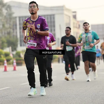 Runner Photo 5901436