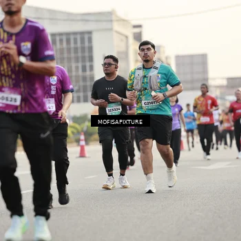 Runner Photo 5901440