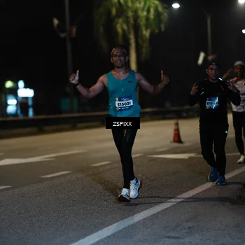 Runner Photo 5901481