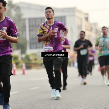 Runner Photo 5901498