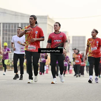 Runner Photo 5901514