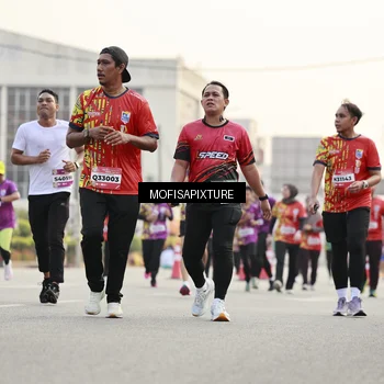 Runner Photo 5901526